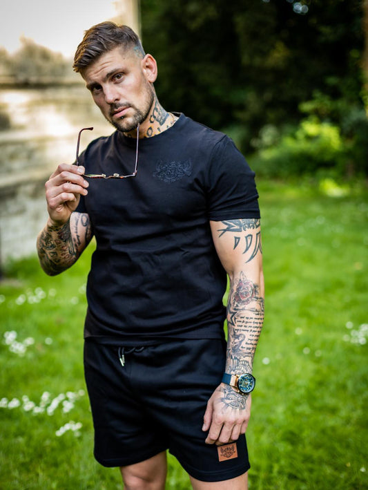 Signature T Shirt - Black